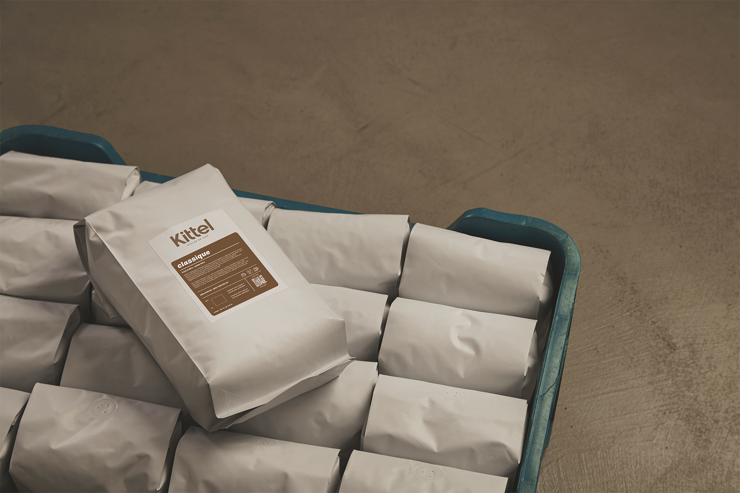 5lb café format bag of Kittel Classique coffee.