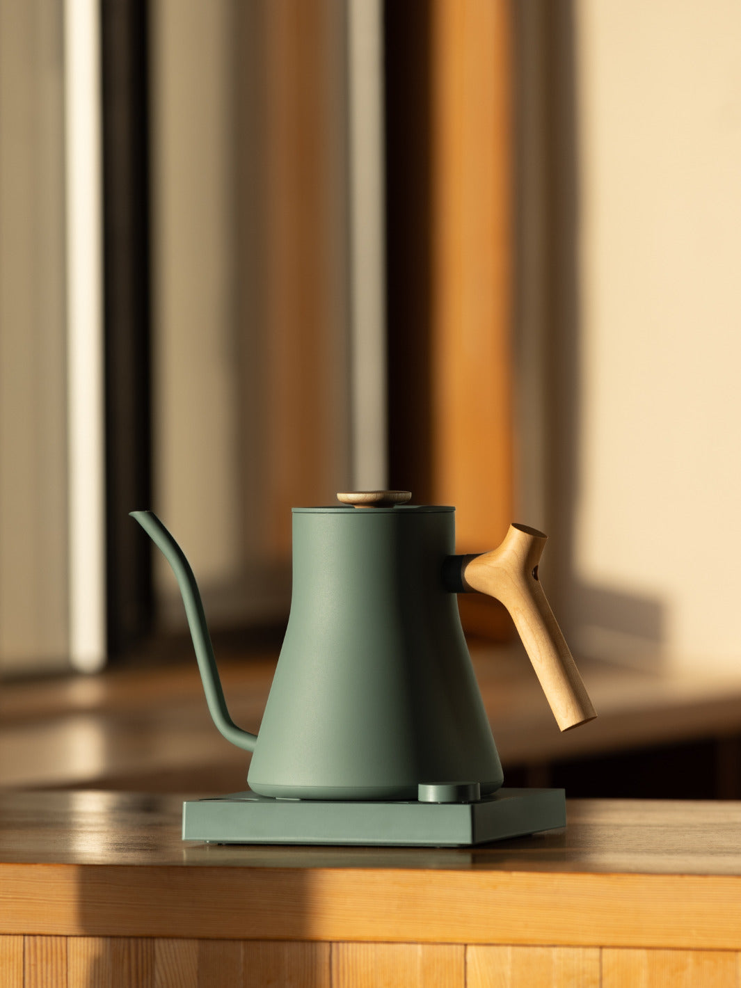 FELLOW Stagg EKG Pro Electric Pour Over Kettle (120V)